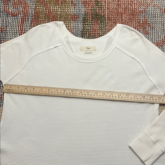 Tna (Talula National Athletics) White Thermal Knit Long Sleeve Top– XS | EUC - Picture 4 of 9